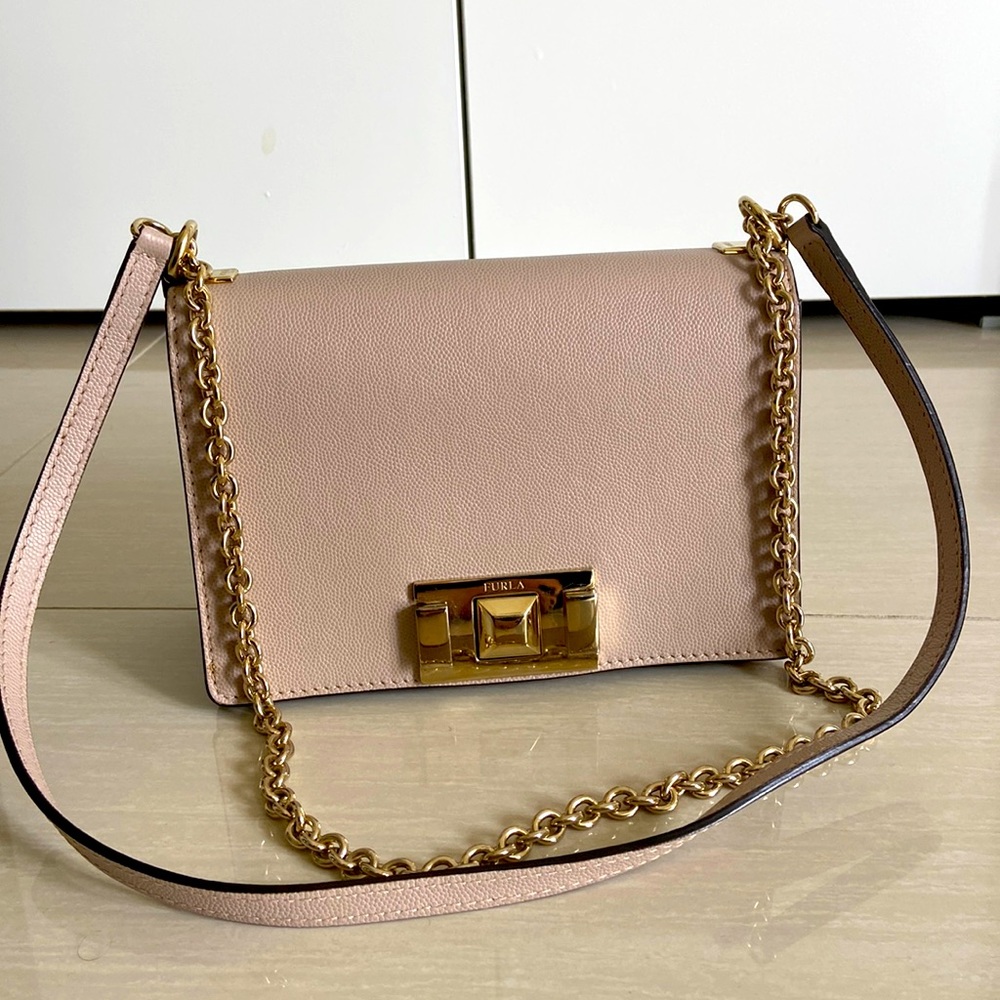 Furla crossbody - like new, gently used